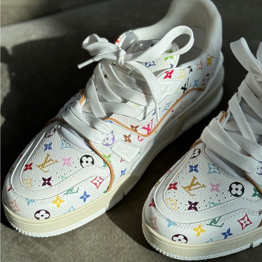 Louis Vuitton & MURAKAMI  White Multicolor Logo Sneakers size 39